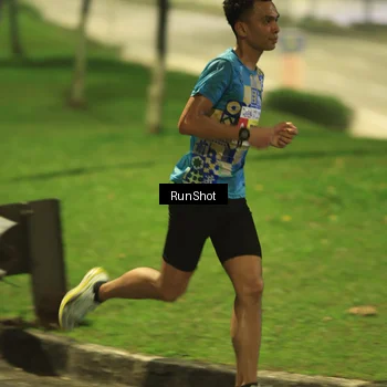 Runner Photo 7018850