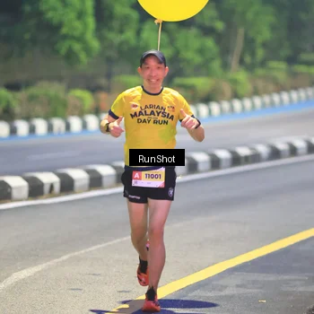 Runner Photo 7018851