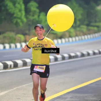 Runner Photo 7018856