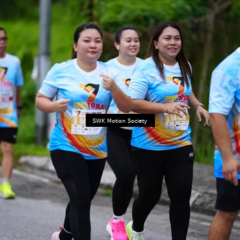 Runner Photo 7018873
