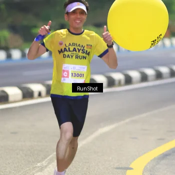 Runner Photo 7018881