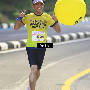 Runner Photo 7018886