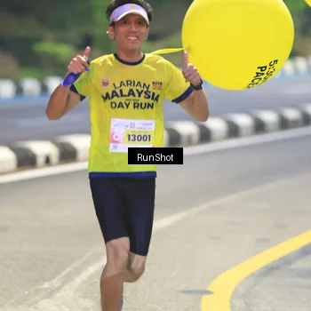 Runner Photo 7018888
