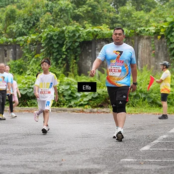 Runner Photo 7018898