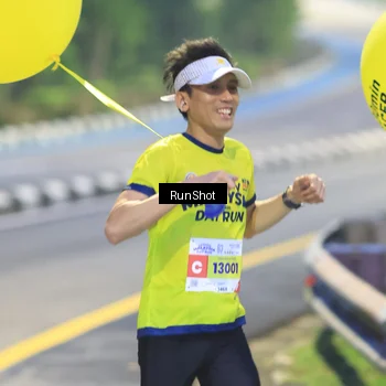 Runner Photo 7018906
