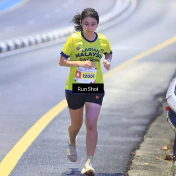 Runner Photo 7018918