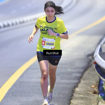 Runner Photo 7018932