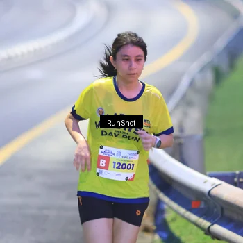 Runner Photo 7018957