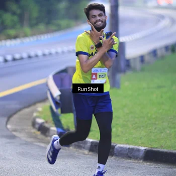 Runner Photo 7019003