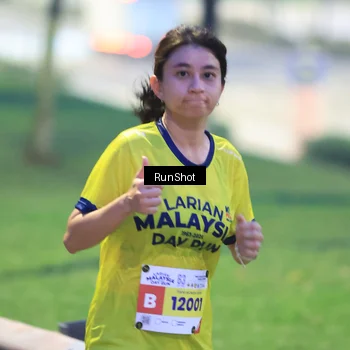 Runner Photo 7019004