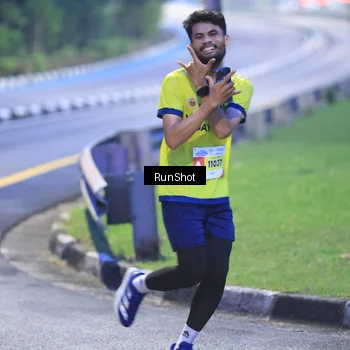 Runner Photo 7019010