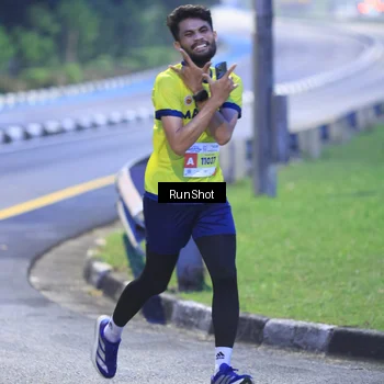 Runner Photo 7019011