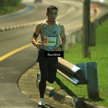 Runner Photo 7019019