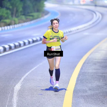 Runner Photo 7019029