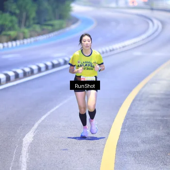 Runner Photo 7019030