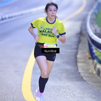 Runner Photo 7019035