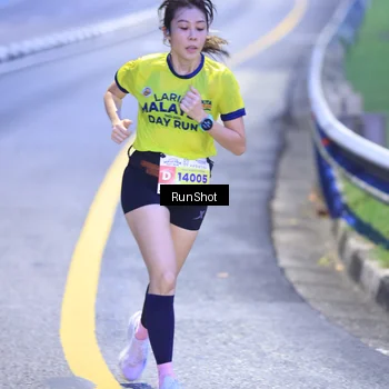 Runner Photo 7019036