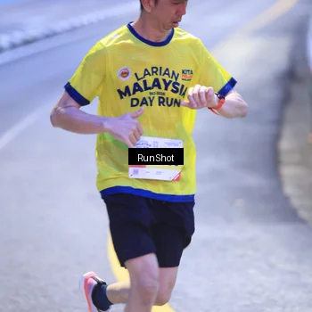 Runner Photo 7019059