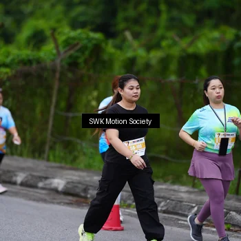 Runner Photo 7019086