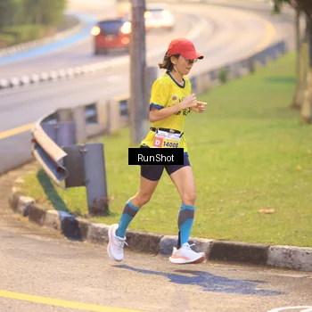 Runner Photo 7019111