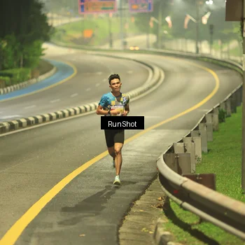 Runner Photo 7019113