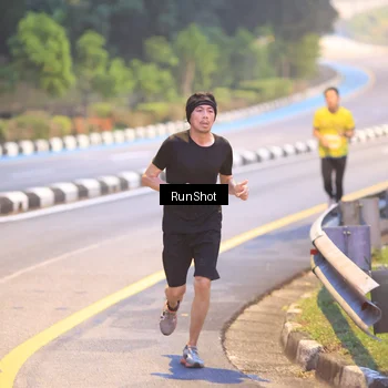 Runner Photo 7019130