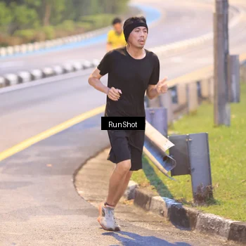 Runner Photo 7019140