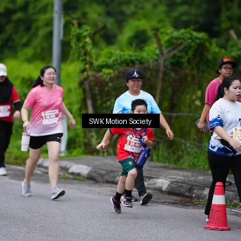 Runner Photo 7019143