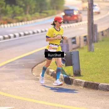 Runner Photo 7019144