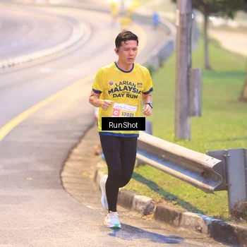 Runner Photo 7019146