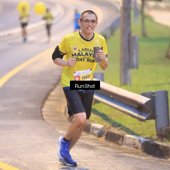 Runner Photo 7019163