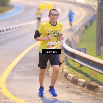Runner Photo 7019170