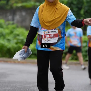 Runner Photo 7019192