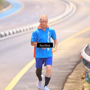 Runner Photo 7019235