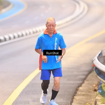 Runner Photo 7019236
