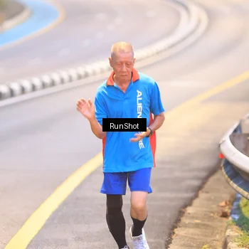 Runner Photo 7019240