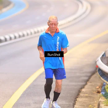 Runner Photo 7019245