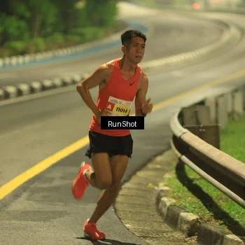 Runner Photo 7019258