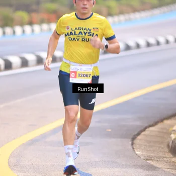 Runner Photo 7019264