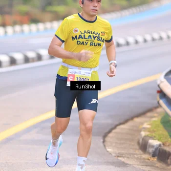 Runner Photo 7019270
