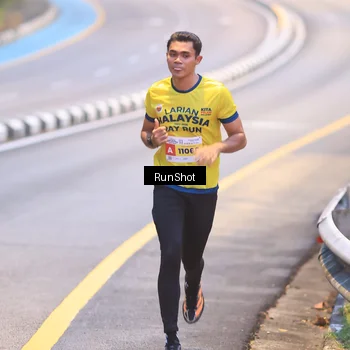 Runner Photo 7019284