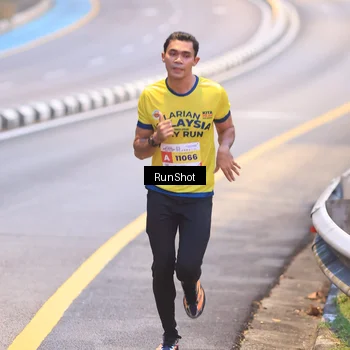Runner Photo 7019286