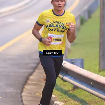 Runner Photo 7019295