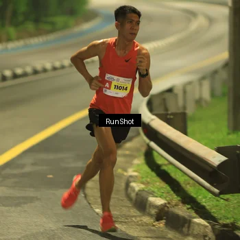 Runner Photo 7019304