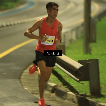 Runner Photo 7019314