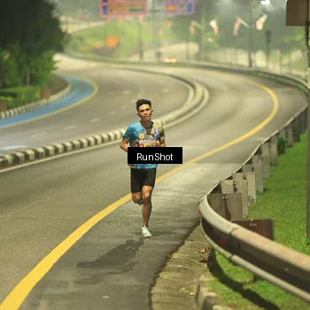 Runner Photo 7019320