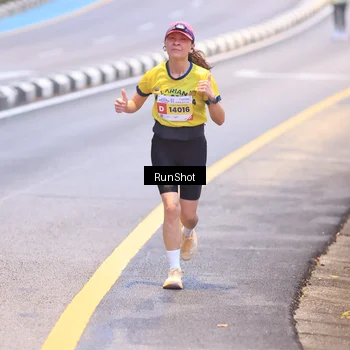 Runner Photo 7019331