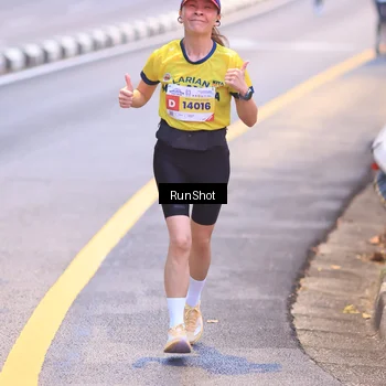 Runner Photo 7019346
