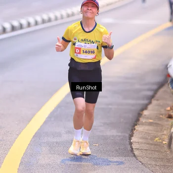 Runner Photo 7019347
