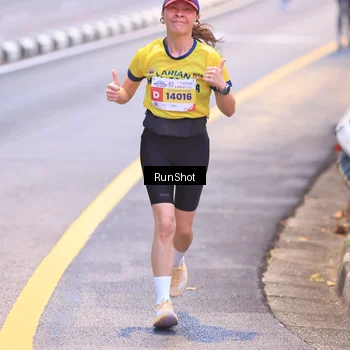 Runner Photo 7019357